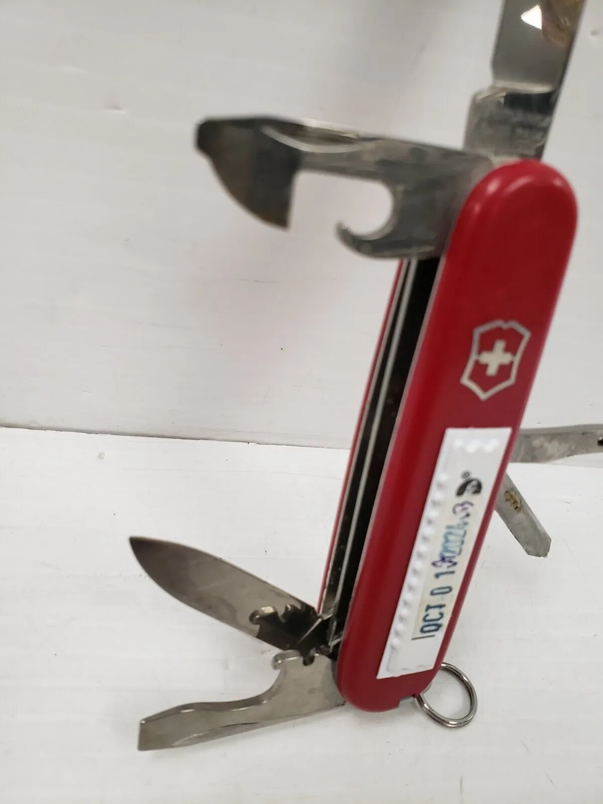 (66553-8) Victorinox Camper Swiss Army Knife