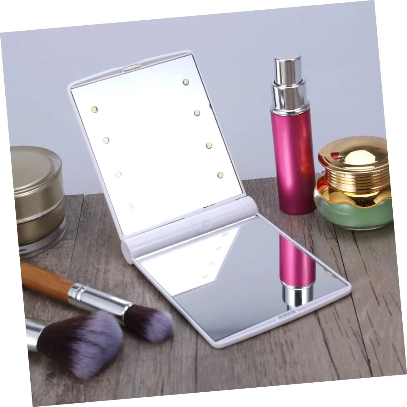 DOITOOL 3pcs Led Lighted Makeup Mirror 330° Rotation Portable Compact 8-led Led Folding Mirror for Travel Home Use Bright Reflection White