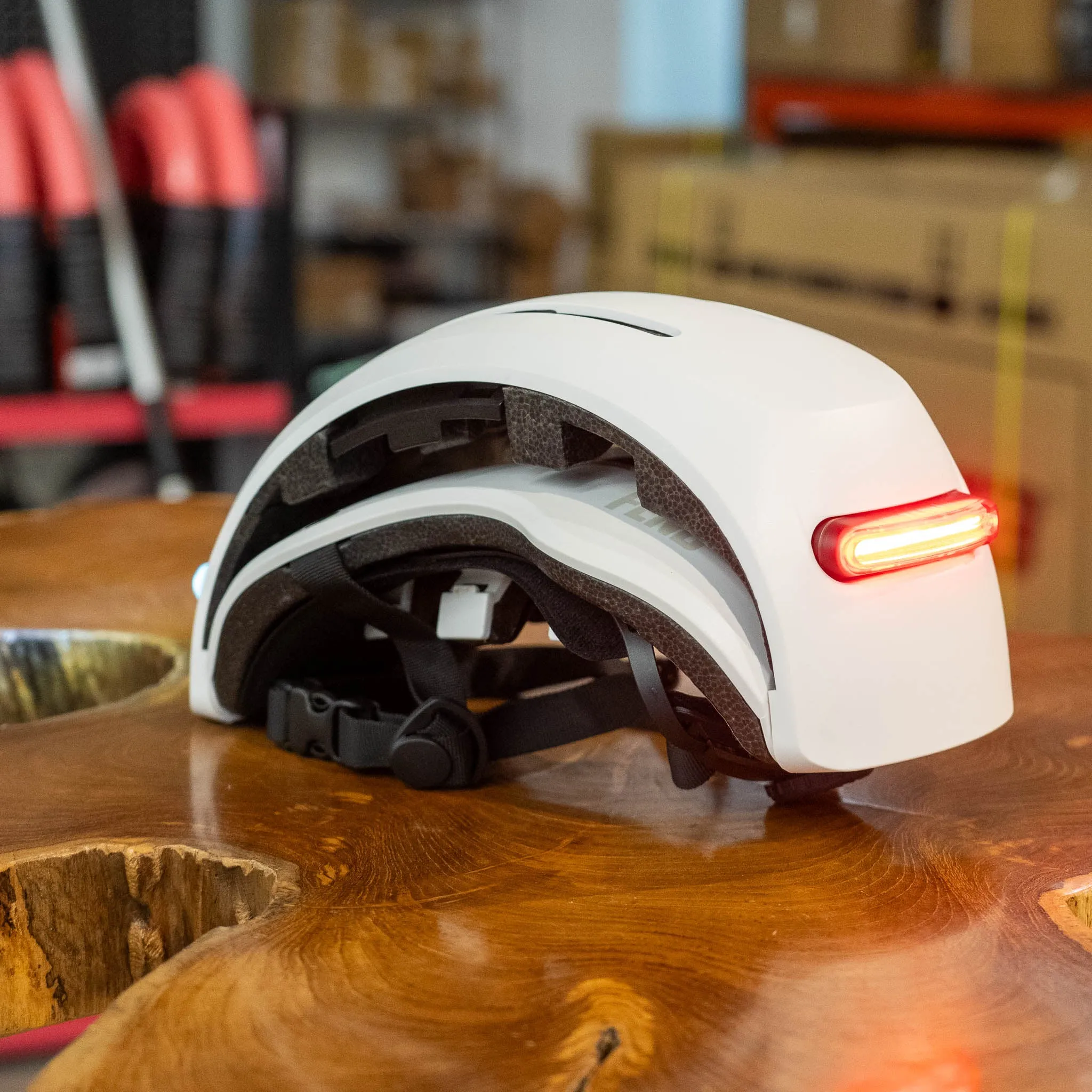FEND Super   Lights Collapsible Helmet