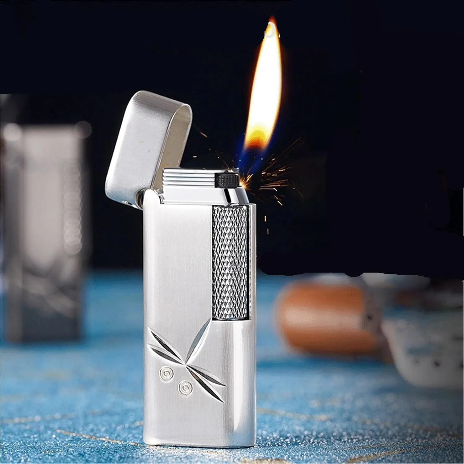 Flip Top Metal Soft Flame Butane Lighters, Windproof Old Fashioned Side Grinding Wheel, Adjustable Flame, Refillable Gas Portable Lighter (Fuel Not Included)(Gold*d)