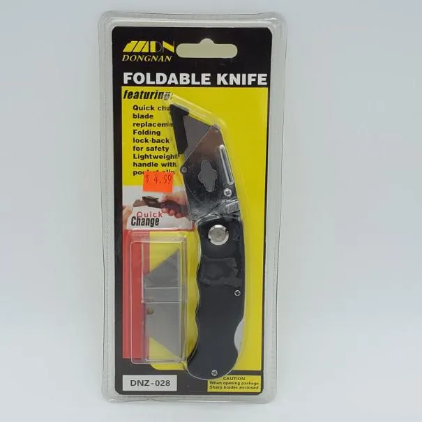 Foldable Cutting Knife with Quick Change Blades