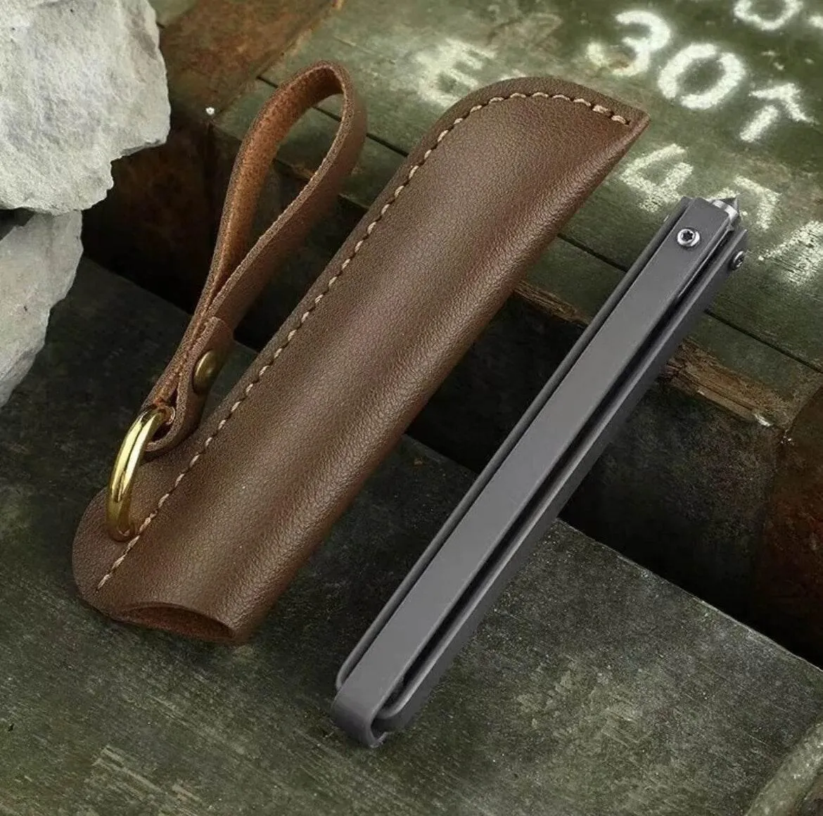 Foldable Tactical Knife - Multifunctional Outdoor Tool