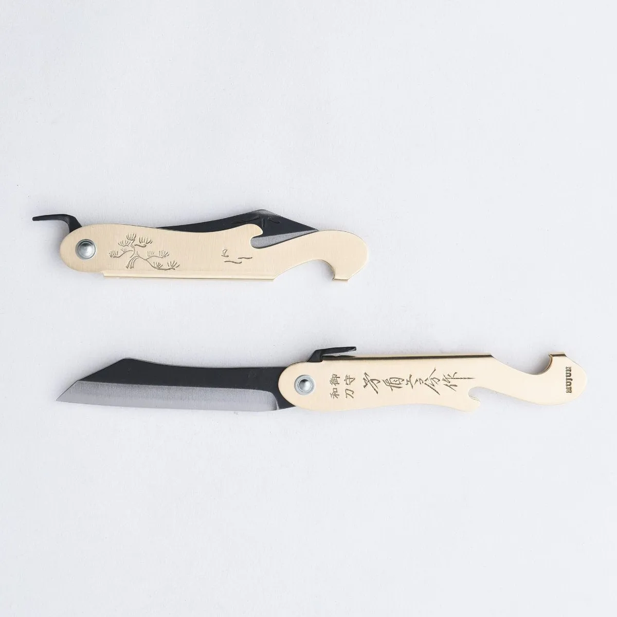 Fuji Knife Blue Steel / Japanese folding knife & bottle opener