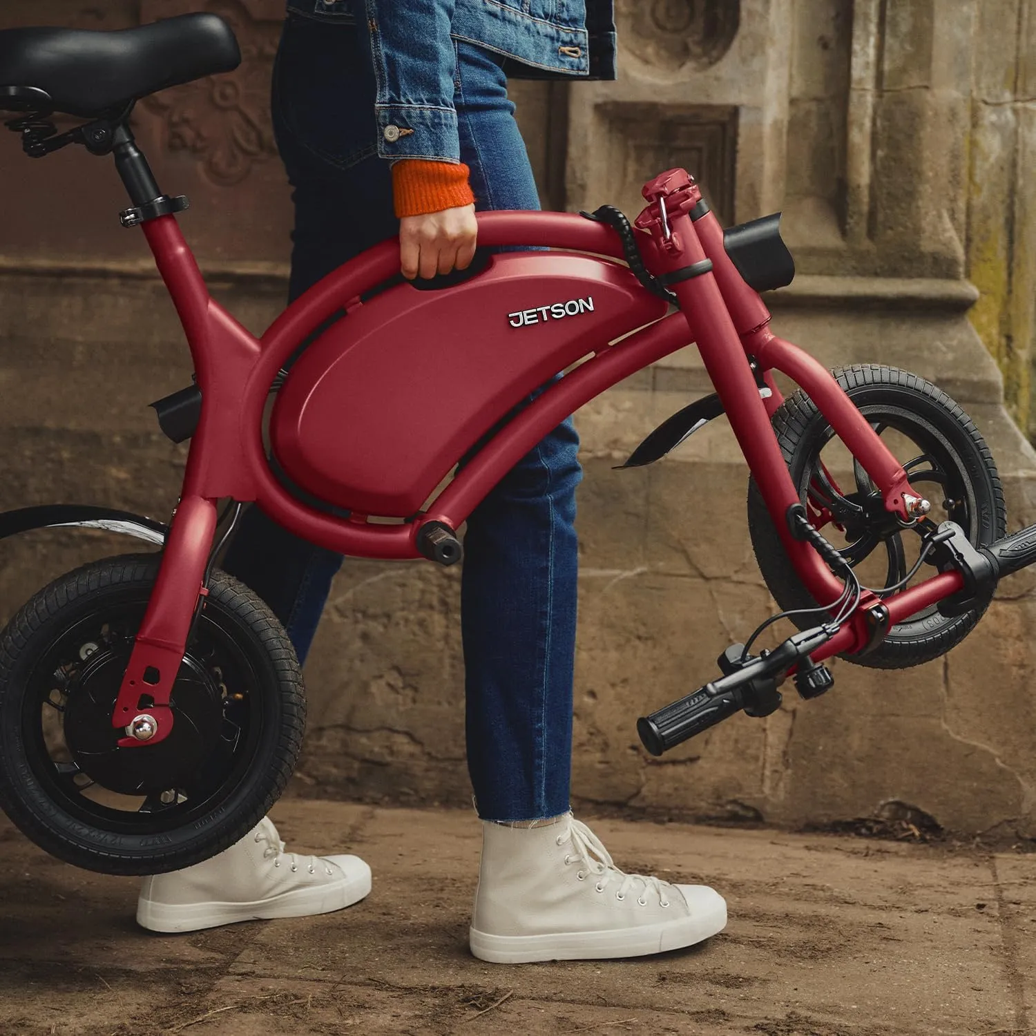 Jetson Bolt Folding Electric Ride-On Bike, Easy-Folding, Built-in Carrying Handle, Twist Throttle, Up to 15.5 MPH, Ages 13 