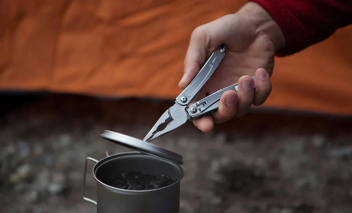 Leatherman Sidekick Multi-Tool (w/ Nylon Sheath)