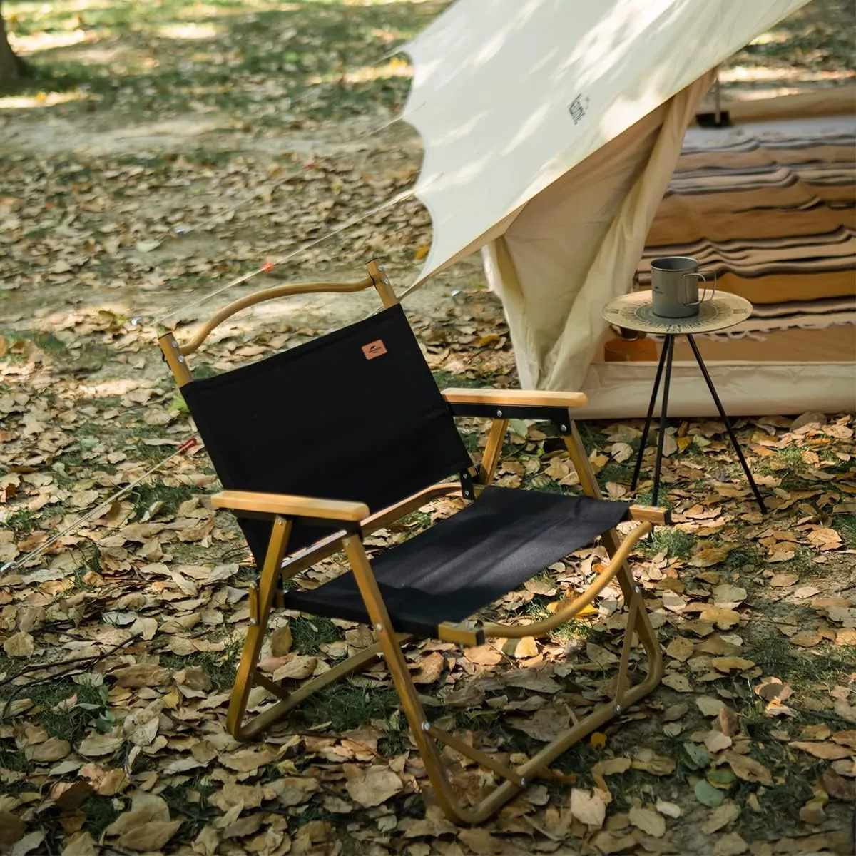 Naturehike Folding Camping Chair, Kermit Beach Chair Camping, Aluminum Outdoor Beach Chair with Solid Wood Armrest, Portable Collapsible Fishing Chair for Hiking Lawn Picnic, Black, Supports 330 Lbs
