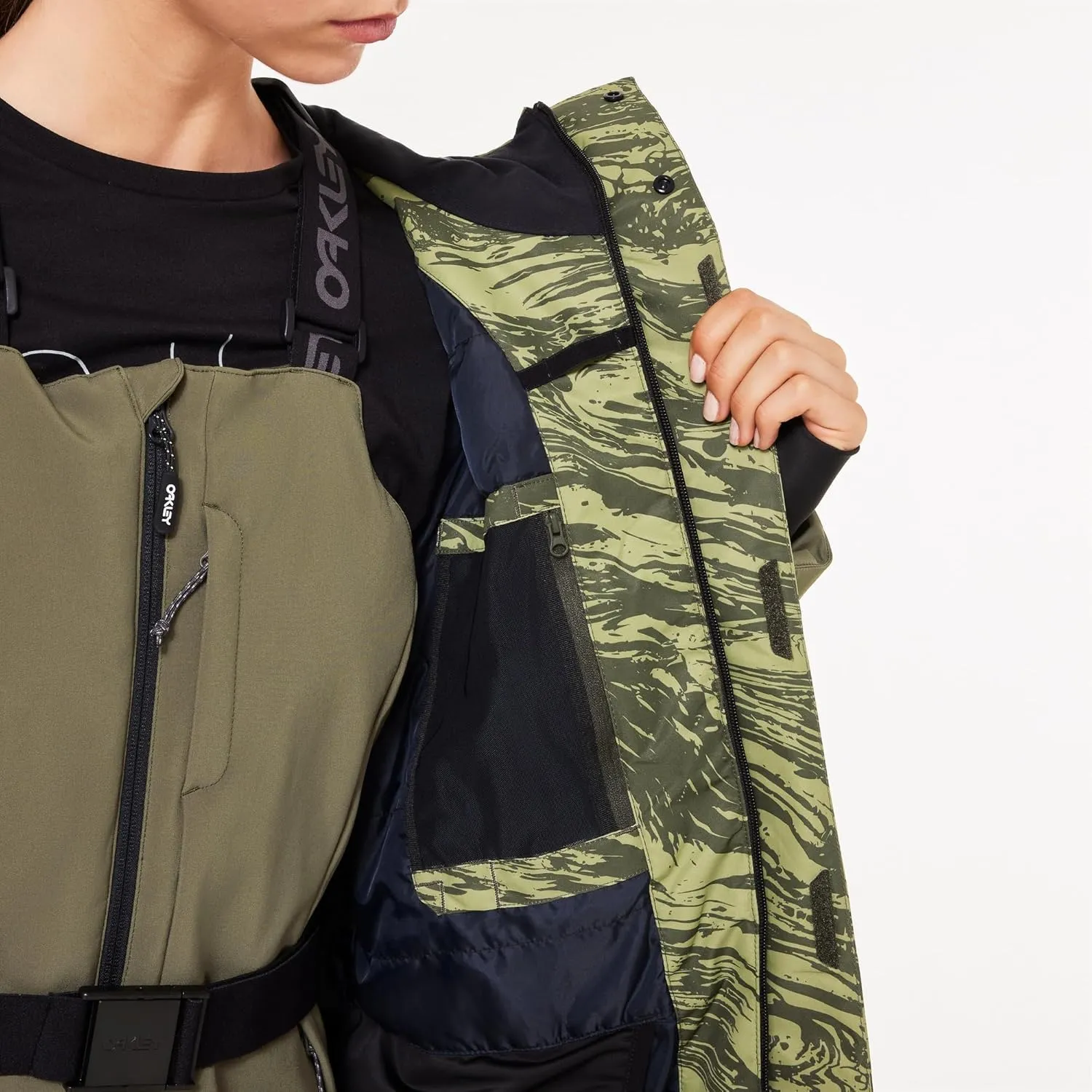 Oakley Women's Thermonuclear TBT Insulated Jacket