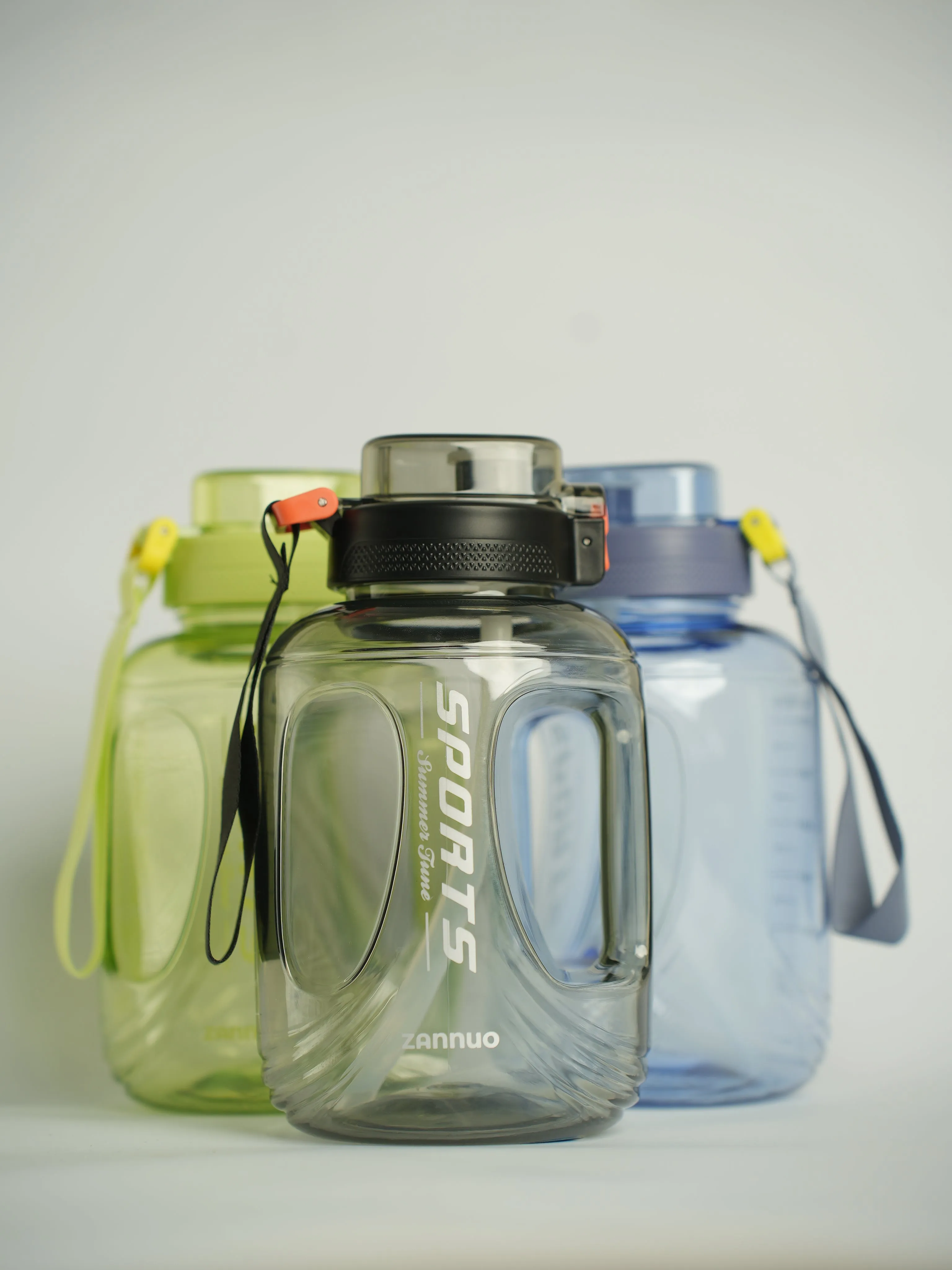 Premium water bottle (1600 ML)
