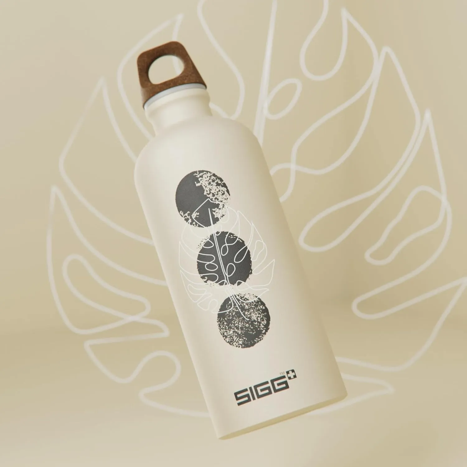 Recycled Metal Water Bottle - Traveller MyPlanet - Made in Switzerland - Carbonated Drinks - Lightweight 20, 34Oz