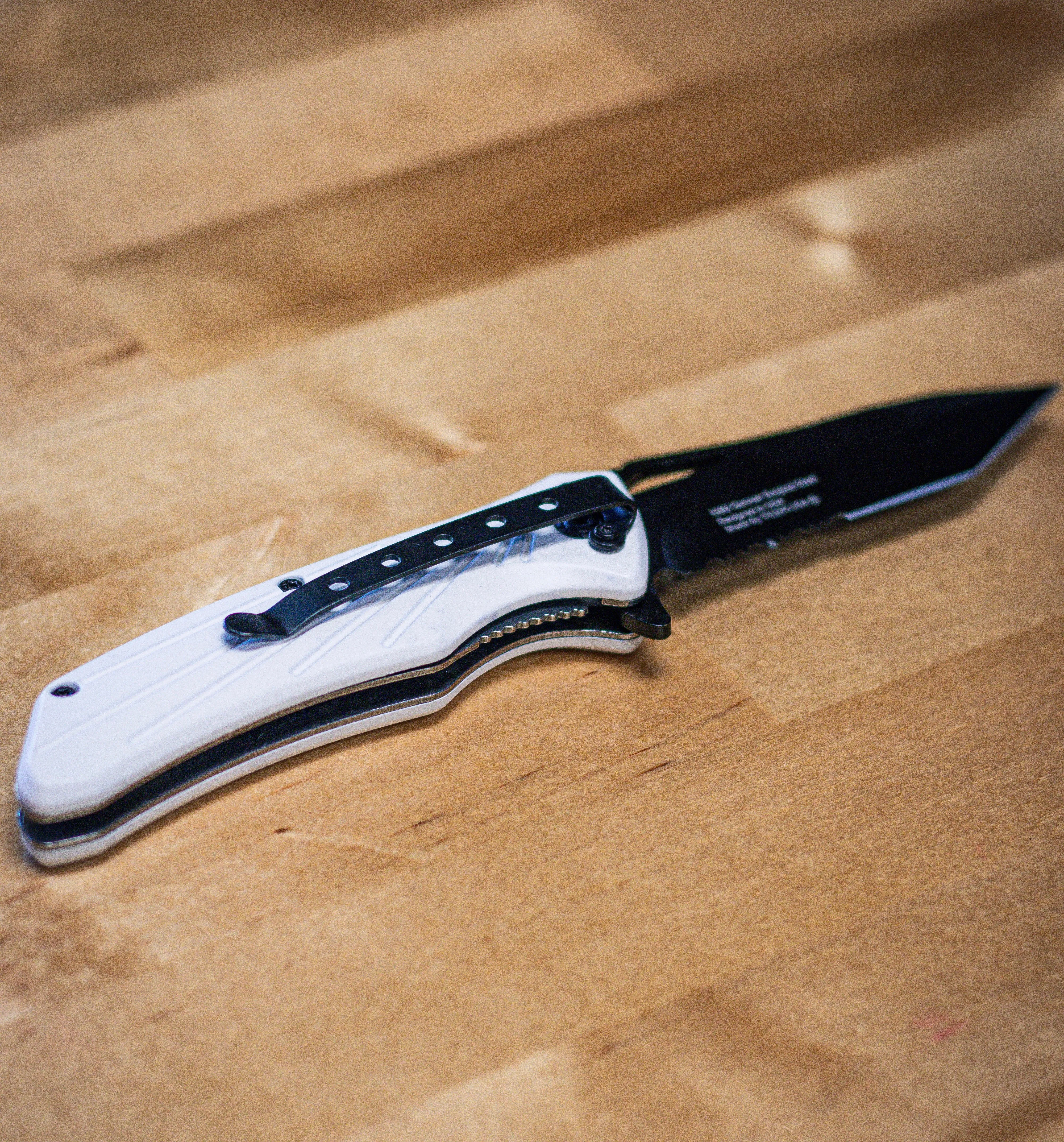 Shine Shop Supplies Foldable Pocket Knife