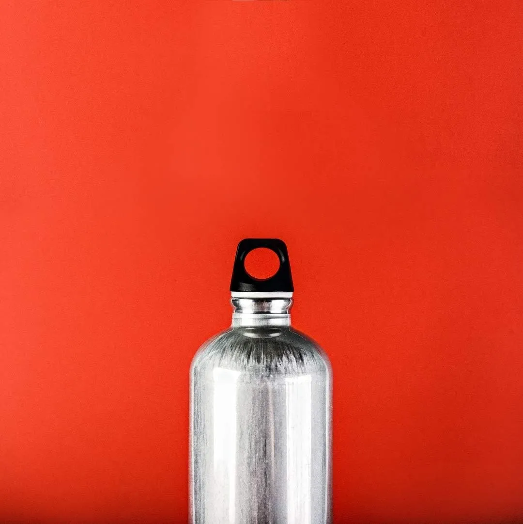 SIGG - Recycled Metal Water Bottle - Traveller - Made in Switzerland - Carbonated Drinks - BPA-Free - 20 Oz