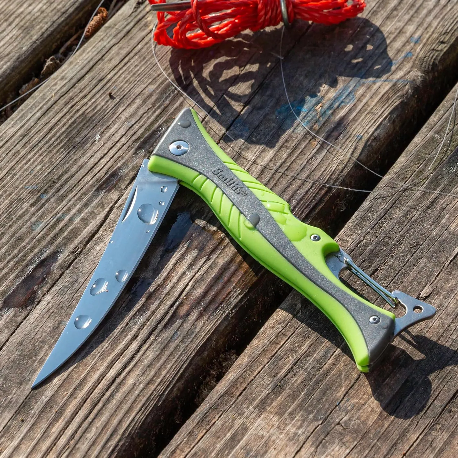 Smith’s RegalRiver 4-Inch Folding Flex Fillet Knife – Green – Stainless Steel Locking Blade – Pocket Knife – Fisherman Accessory – Carabiner – Portable – Fish Cleaning & Deboning