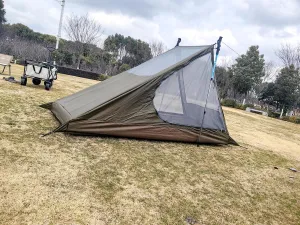 Solo Mesh Tent, Ultralight Screen House with 3000 Waterproof Bathtub Floor 2 Door Ladder Design Perfect for Camping Hiking Backpacking Traveling Fishing Patio