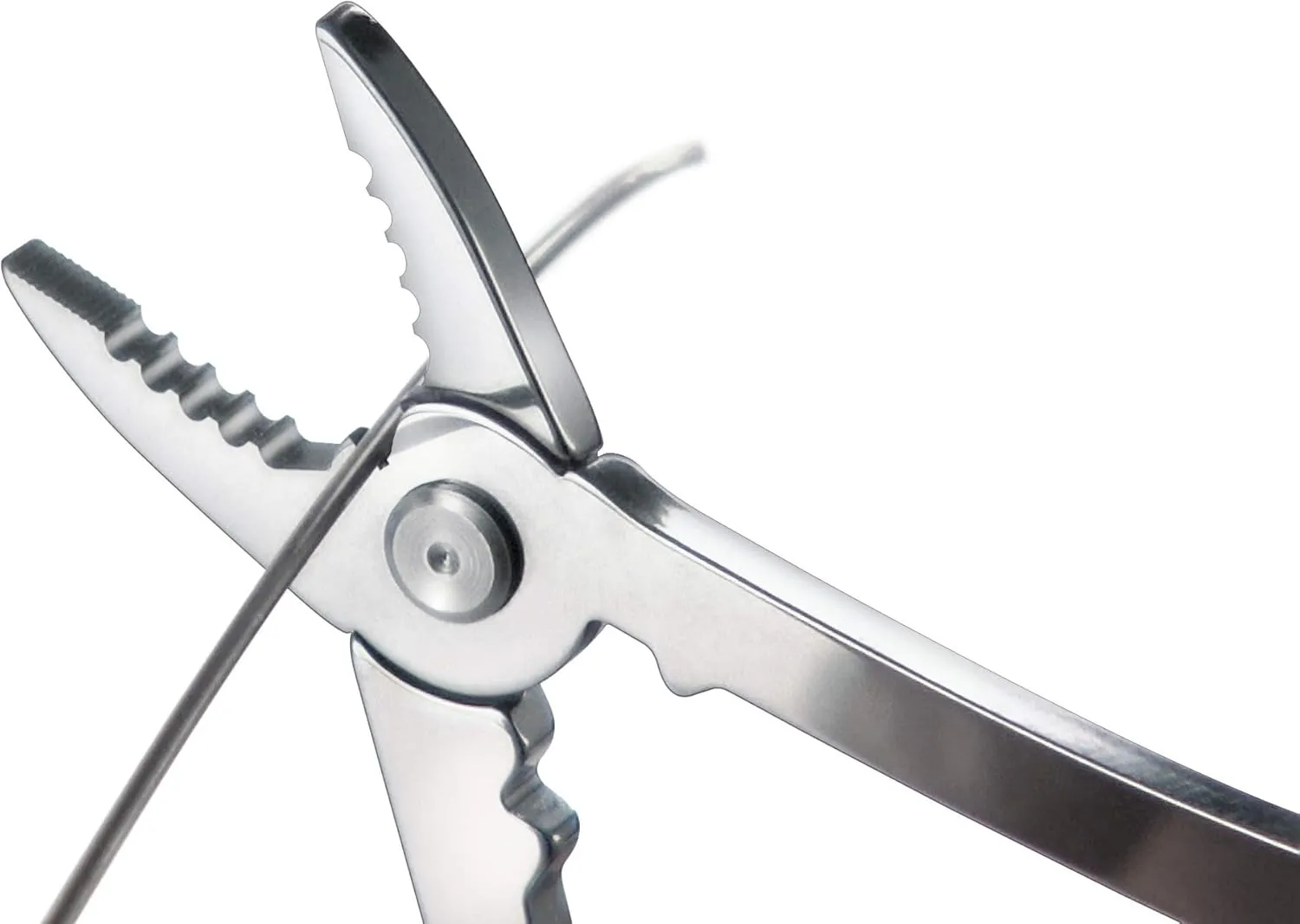 Victorinox Swiss Champ Swiss Army Knife, 33 Functions, Swiss Made Pocket Knife with Large Blade, Screwdriver, Chisel and Combination Pliers - Ruby
